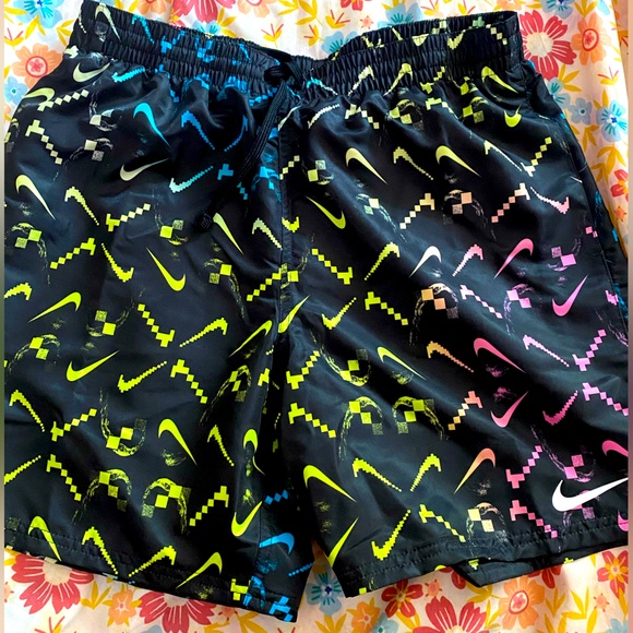 Nike swim graphic shorts